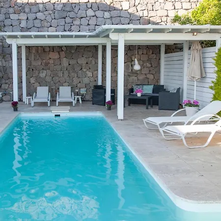Safir Villen Villa *
